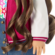 Truly Me™ 18-inch Doll #126 with wavy brown hair G1