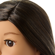Truly Me™ 18-inch Doll #124 with straight black-brown hair L5