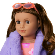 Truly Me™ #117 Doll & Day of Fun All-in-One Set B1