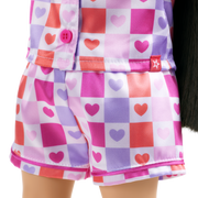 Truly Me™ #130 Doll & Day of Fun All-in-One Set Q1