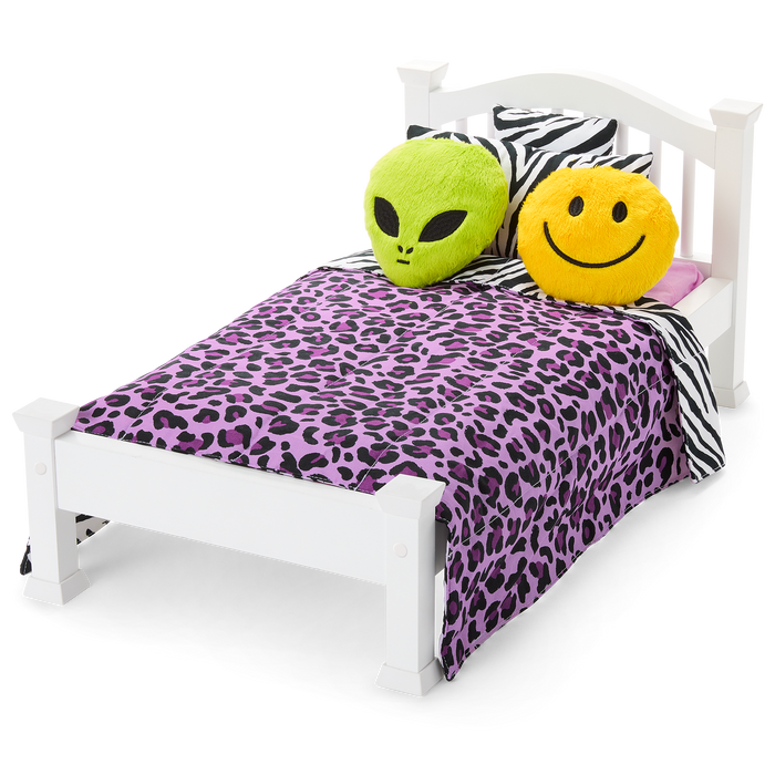 Nicki’s™ Bed & Animal-Print Bedding Set for 18-inch Dolls (Historical Characters) B2